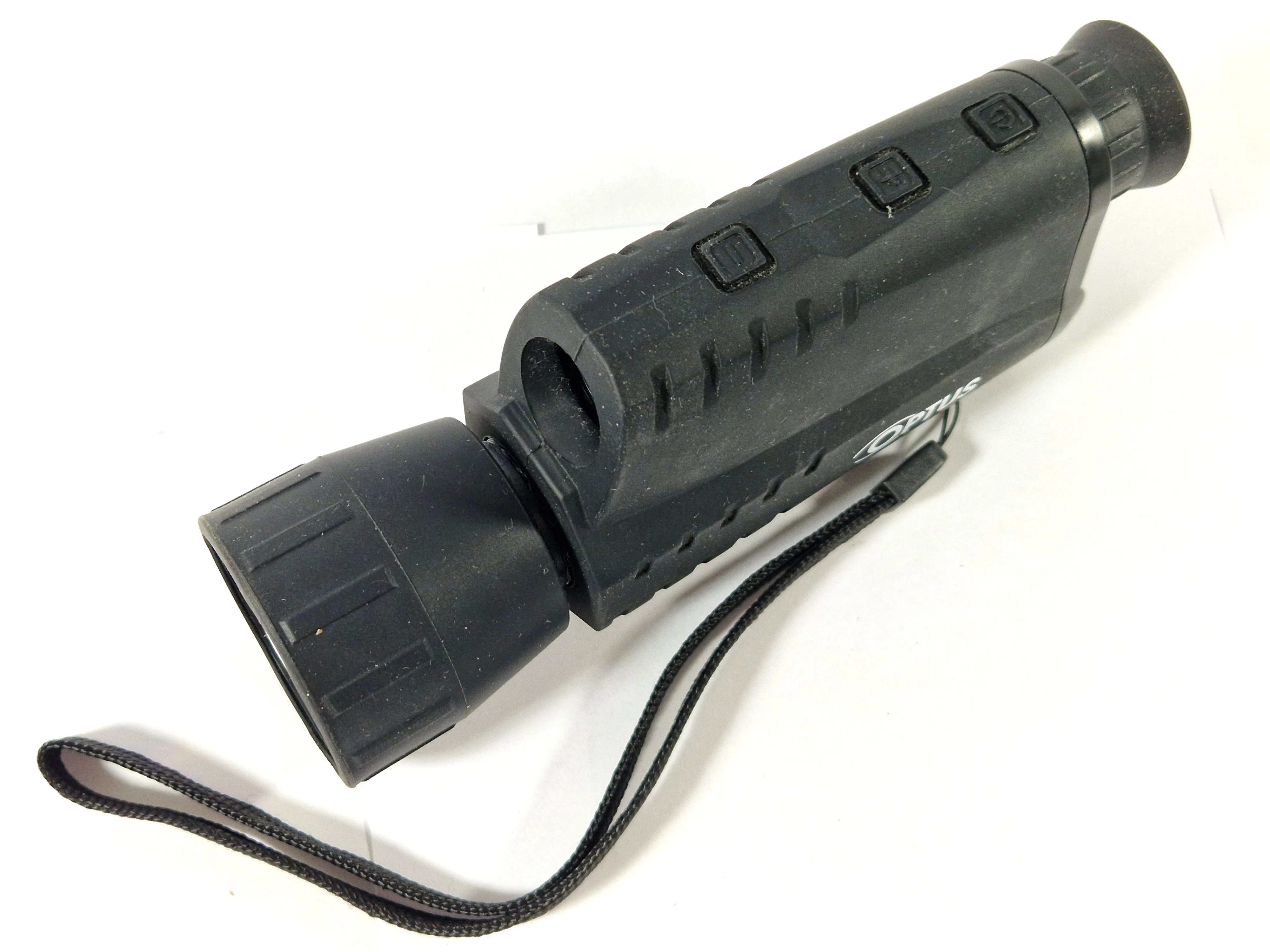 optus-noktowizor-pokrowiec-zasieg-w-ciemnosci-100