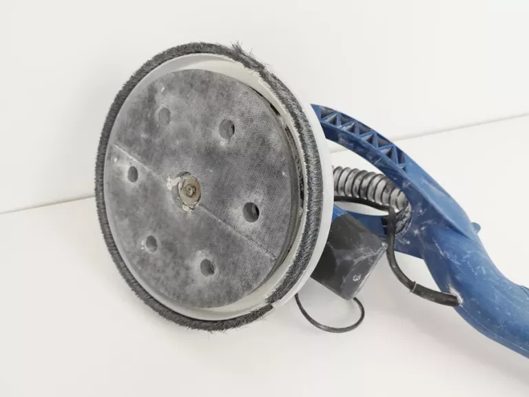 szlifierka-do-gipsu-zyrafa-dedra-ded7766-750w-product-id-f70733ce-542b-48f3-90c6-568984bd1d4f