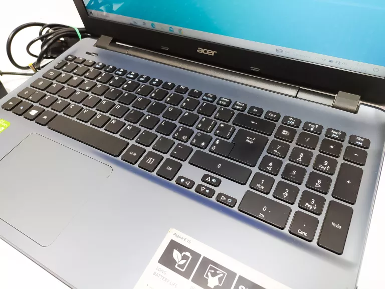 LAPTOP ACER ASPIRE E15 E5-571G-56HR