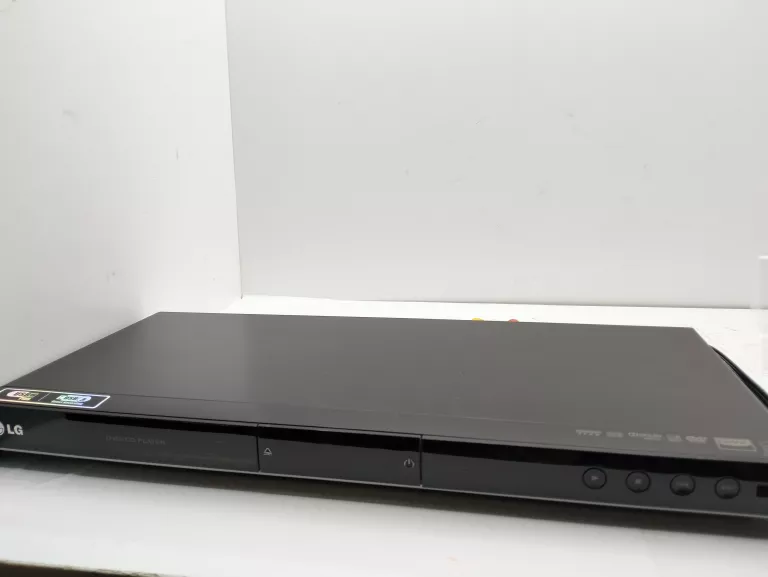 ODTWARZACZ LG DVX582 +PILOT+KABLE