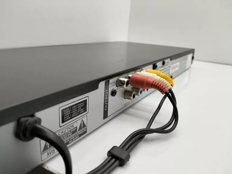ODTWARZACZ LG DVX582 +PILOT+KABLE