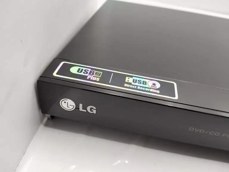 ODTWARZACZ LG DVX582 +PILOT+KABLE