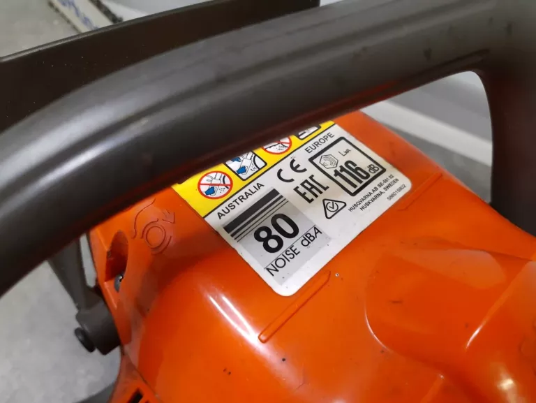 PIŁA SPALINOWA HUSQVARNA 236