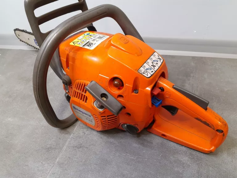 PIŁA SPALINOWA HUSQVARNA 236