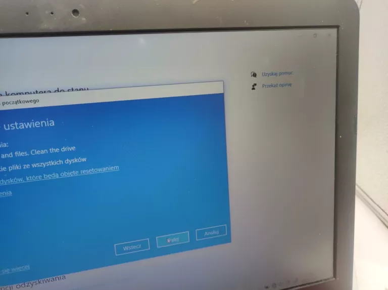 laptop-asus-f555l-41tb-win-10-opis-seria-procesora-intel-core-i3