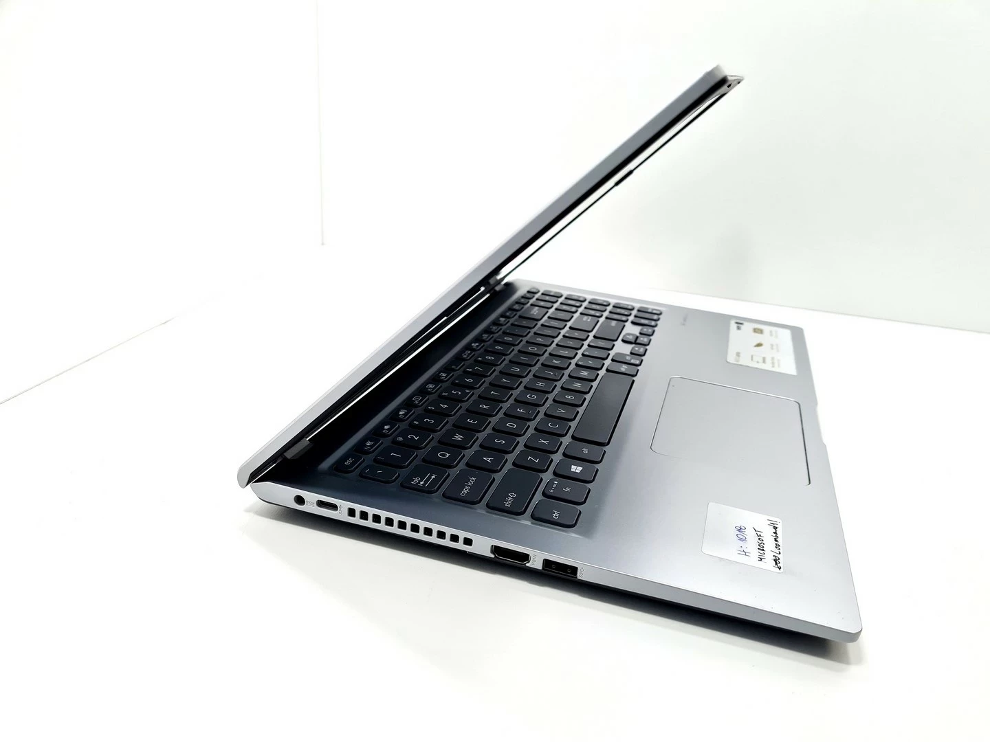 laptop-asus-x515j-i3-10th-gen-8gb-ram-512gb-ssd-stan-uzywany