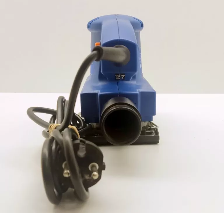 dobra-szlifierka-oscylacyjna-heston-53hg013-135w-marka-makita