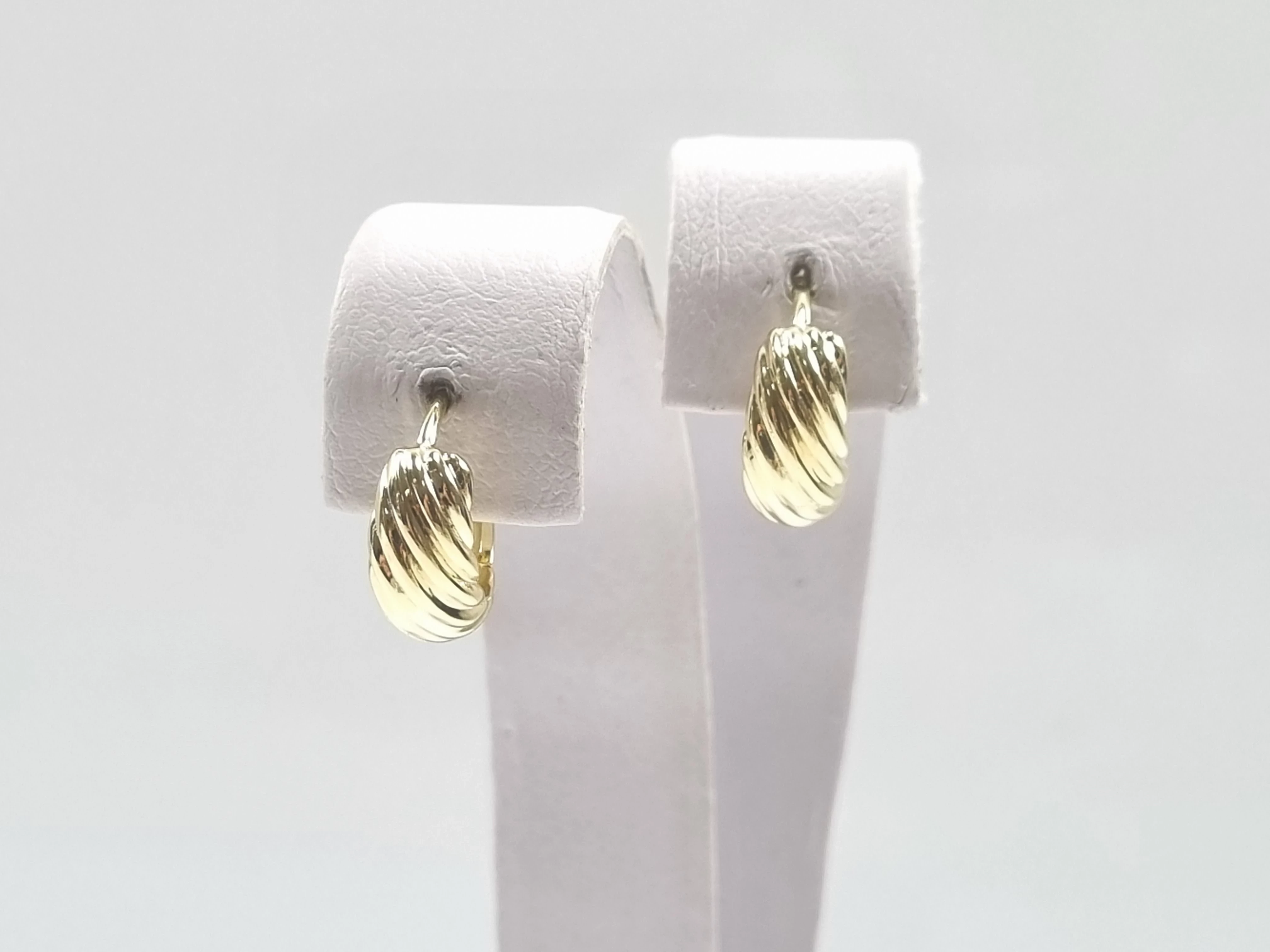 28847-kolczyki-stal-pozlacana-kolka-pofalowane-3-maja-48-poznan-ska-x