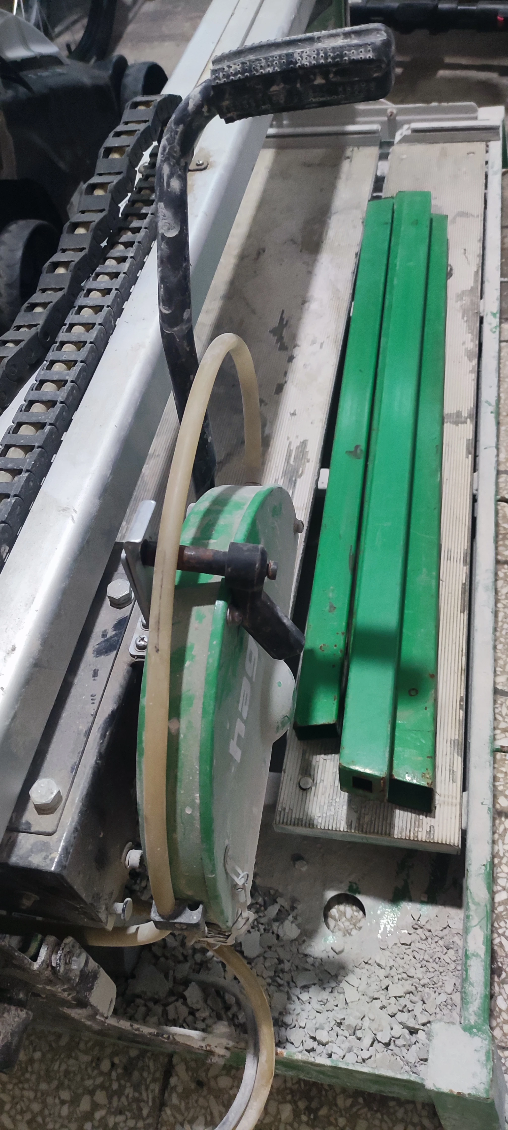 przecinarka-do-glazury-1500-w-ttd-fs250-1020-hagen-stan-11323-2