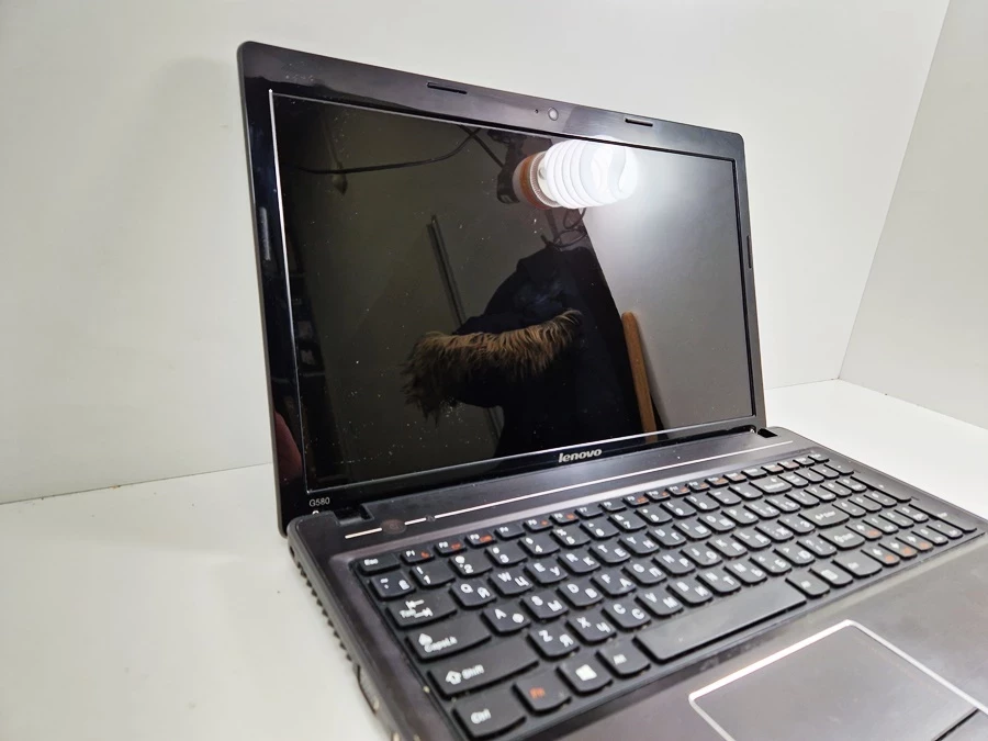 laptop-lenovo-g580-przekatna-ekranu-156