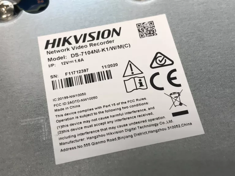 REJESTRATOR HIKVISION DS-7104NI-K1/W/M 1TB