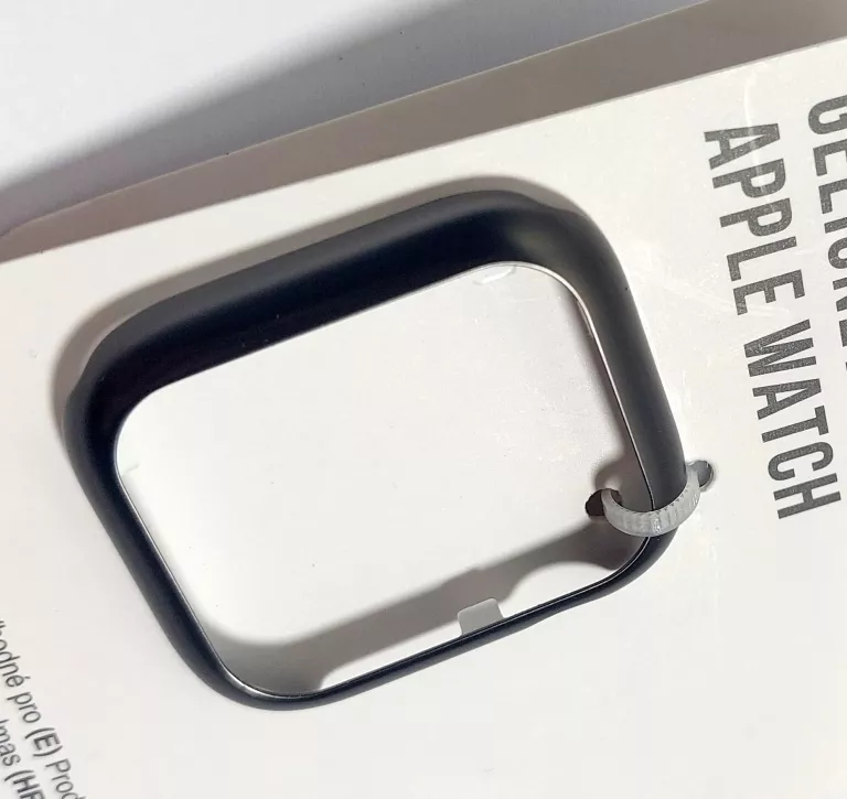 etui-ramka-do-apple-watch-grafit-41mm-ean-gtin-8886463680032