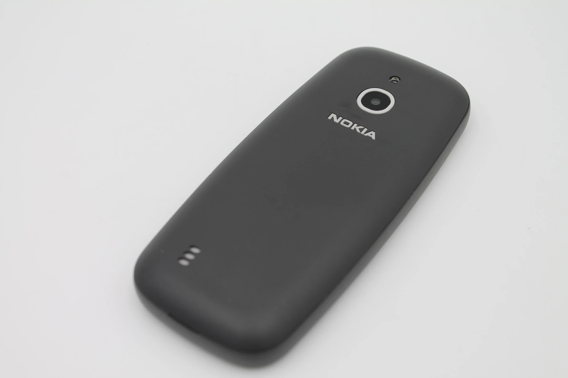 klasyczna-nokia-3310-3g-dual-sim-typ-telefon-komorkowy