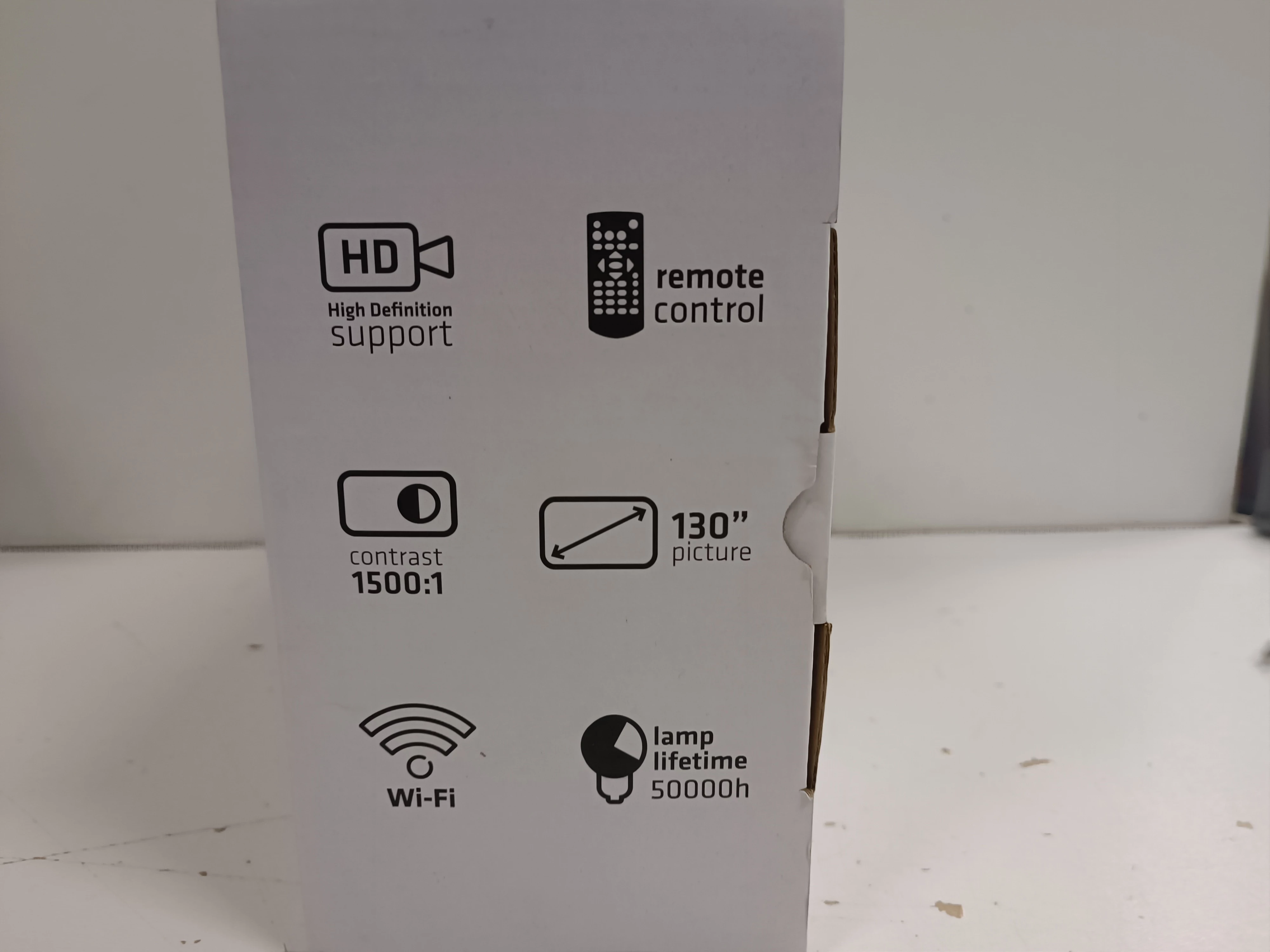 projektor-overmax-multipic-24-w-pud-jasnosc-lampy-ansi-1200