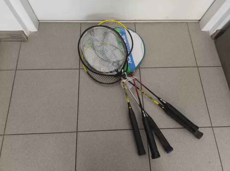 rakieta-do-badmintona-glogowska-66-poznan-ska-x