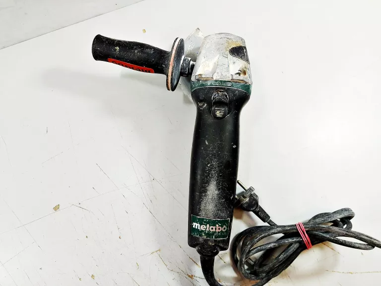 szlifierka-katowa-metabo-w-8-125-850w-w8-125-marka-metabo