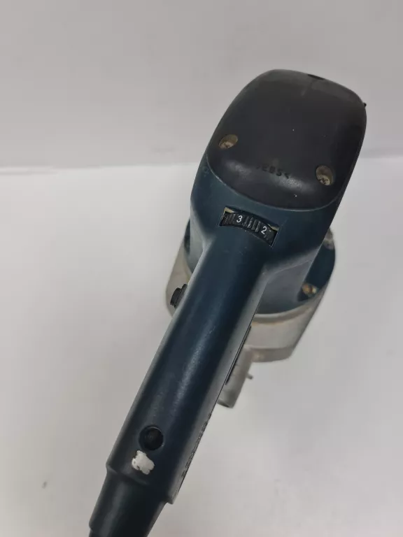 SZLIFIERKA MIMOŚRODOWA BOSCH GEX 125AC