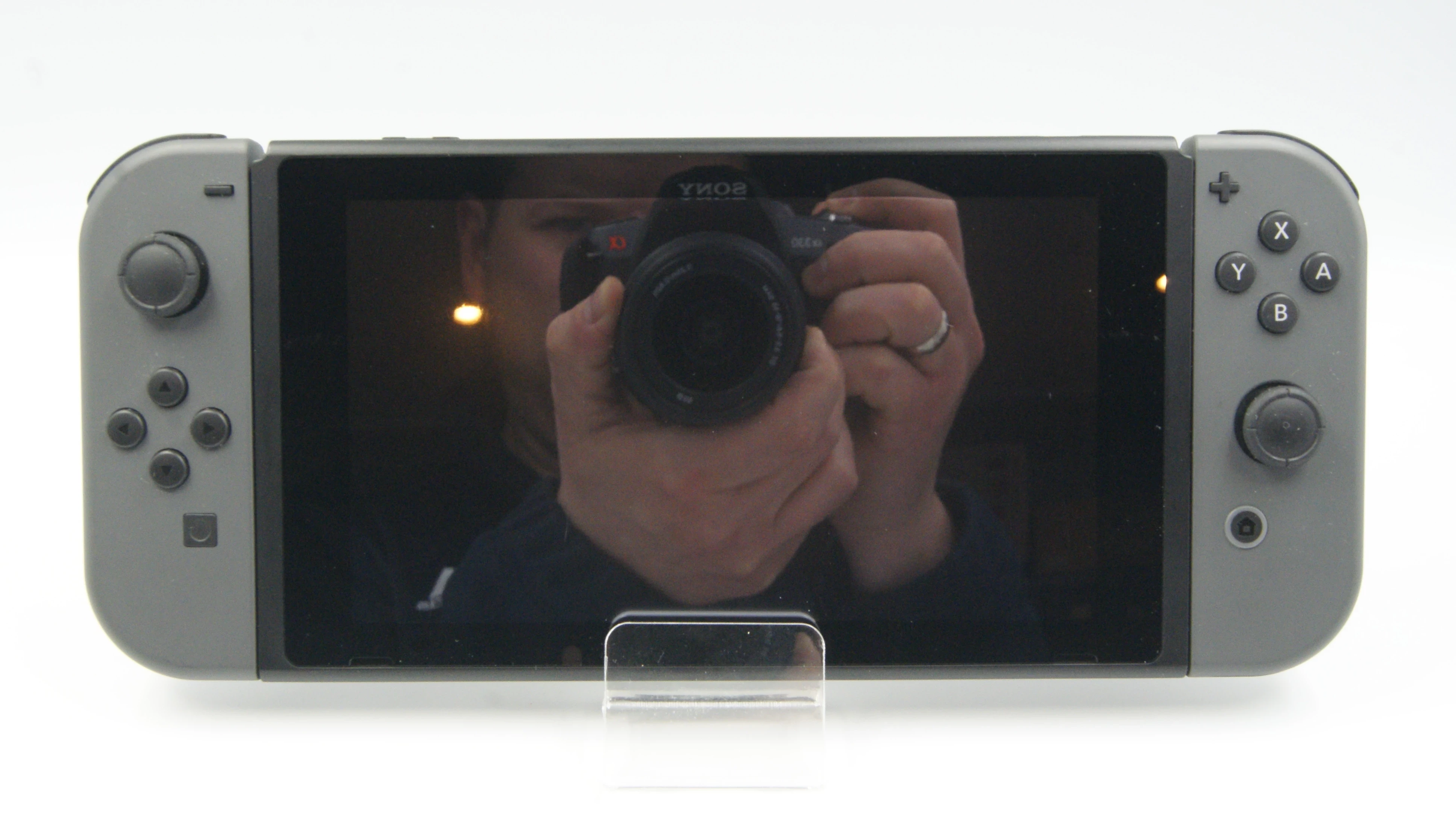 konsola-nintendo-switch-szary-v2-komplet-liczba-kontrolerow-w-zestawie-2