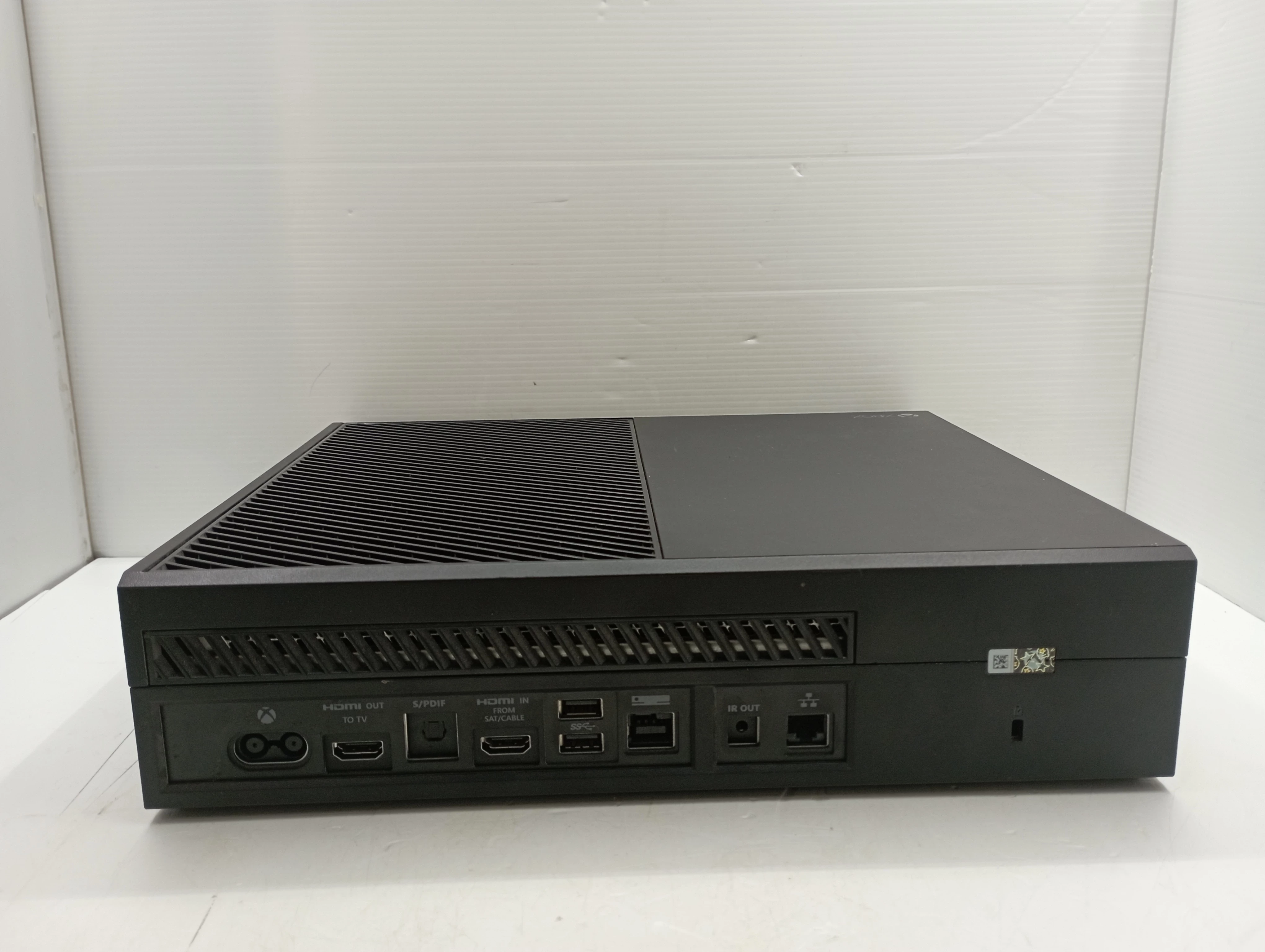 konsola-xbox-one-fat-1-tb-pad-stan-uzywany