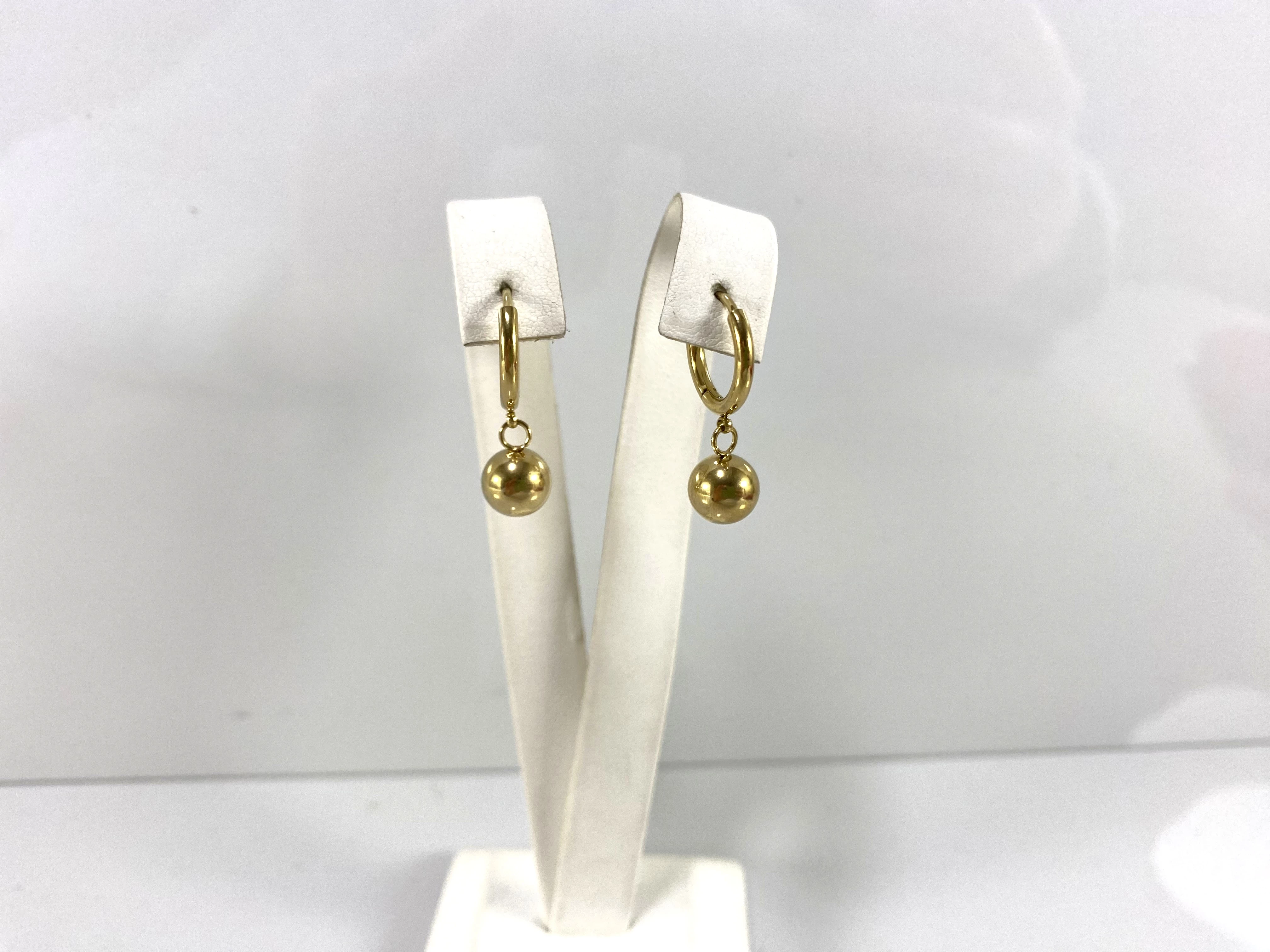 kolczyki-stal-pozlacana-kulka-wiszaca-na-kole-stan-11323-2