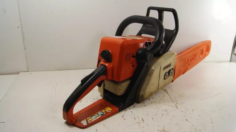 PILARTKA STIHL 023 STAN NIEZNANY