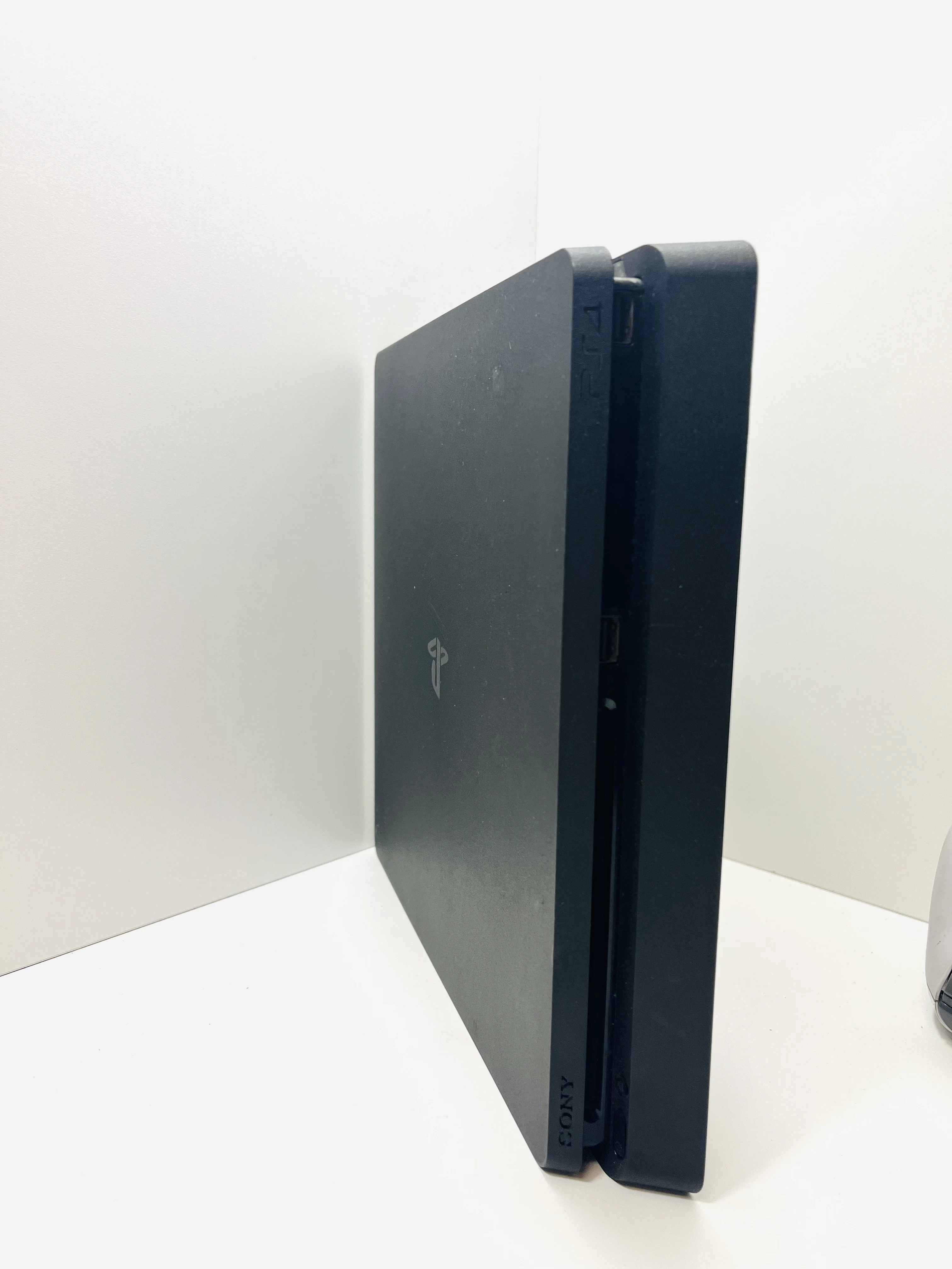 konsola-playstation-4-slim-cuh-2016b-bez-napedu-ean-gtin-711719897354