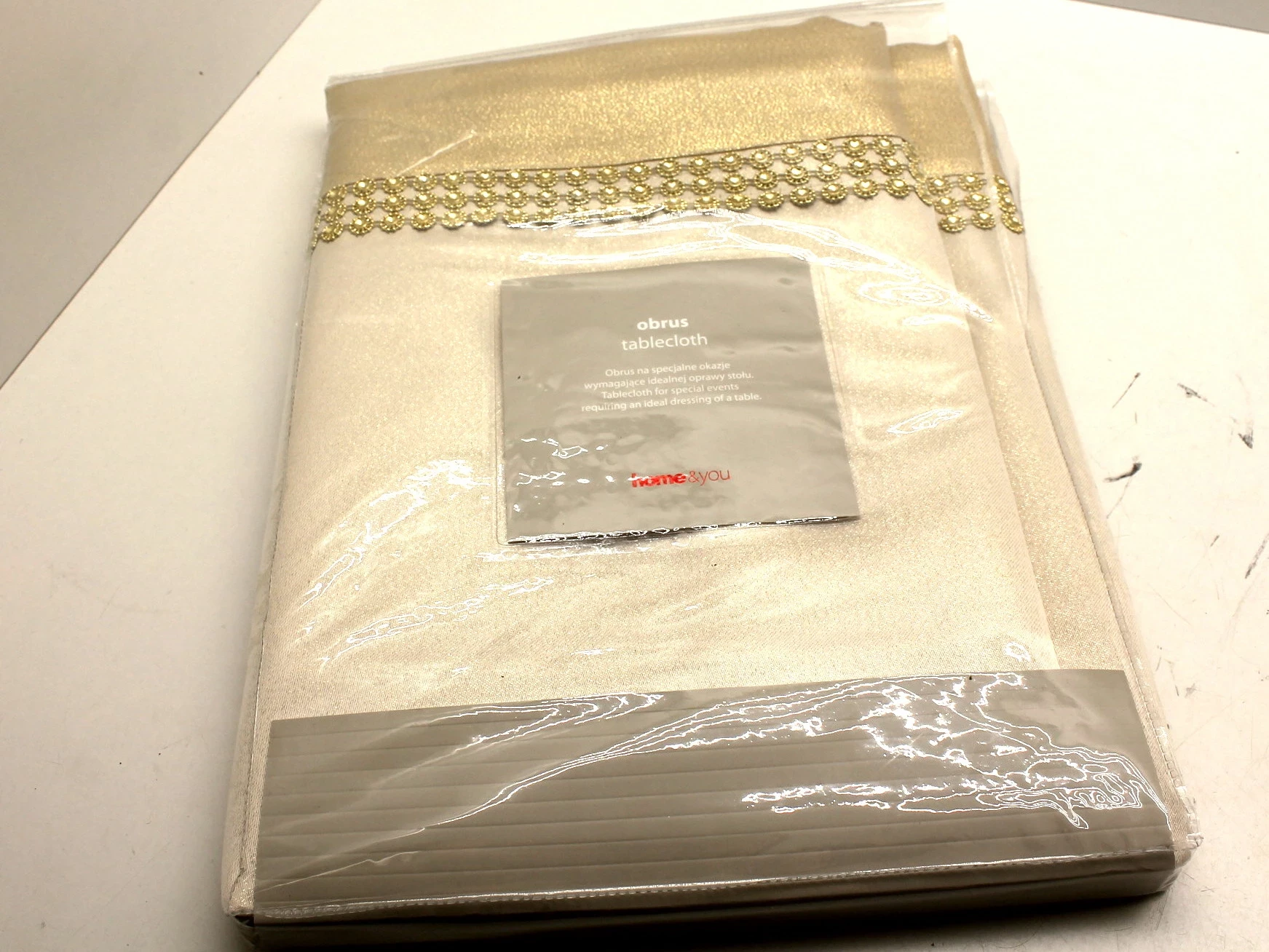 nowoczesne-obrusy-homeyou-marka-inna