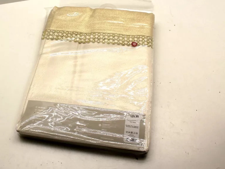 nowoczesne-obrusy-homeyou-stan-powystawowy