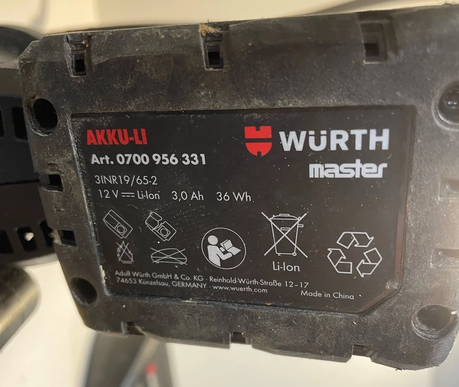 wurth-smarownica-akumulatorowa-fp-12-a-stan-uzywany