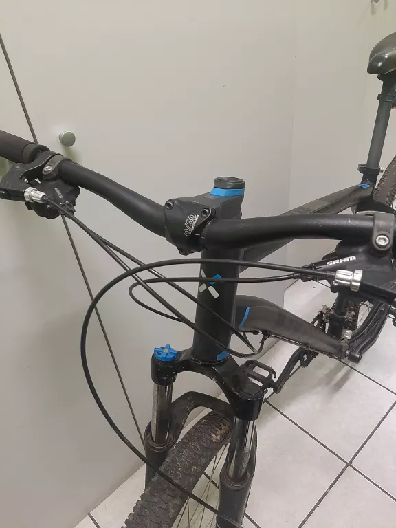 ROWER B-TWIN ROCK RIDER 520