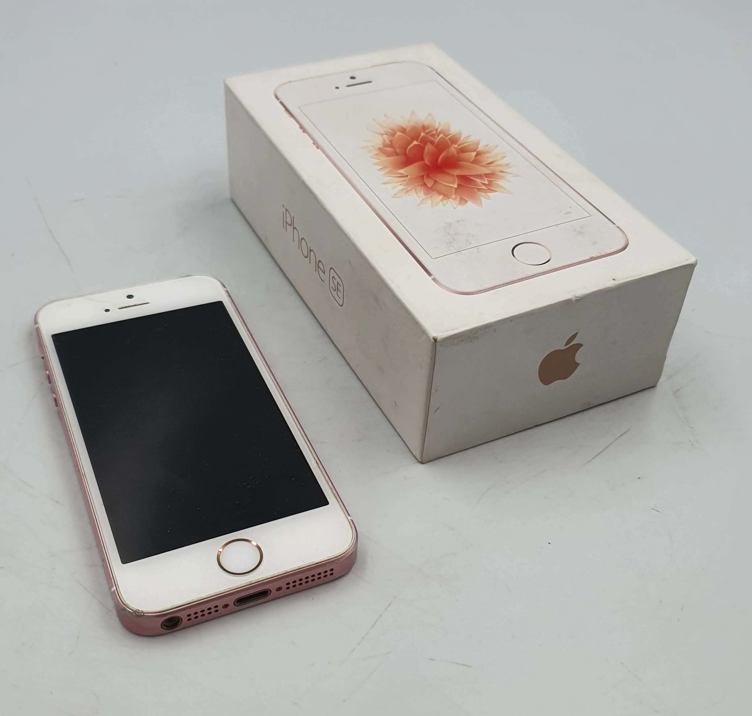 iphone-se-32-gb-bateria-100-kolejowa-2-nowa-ruda