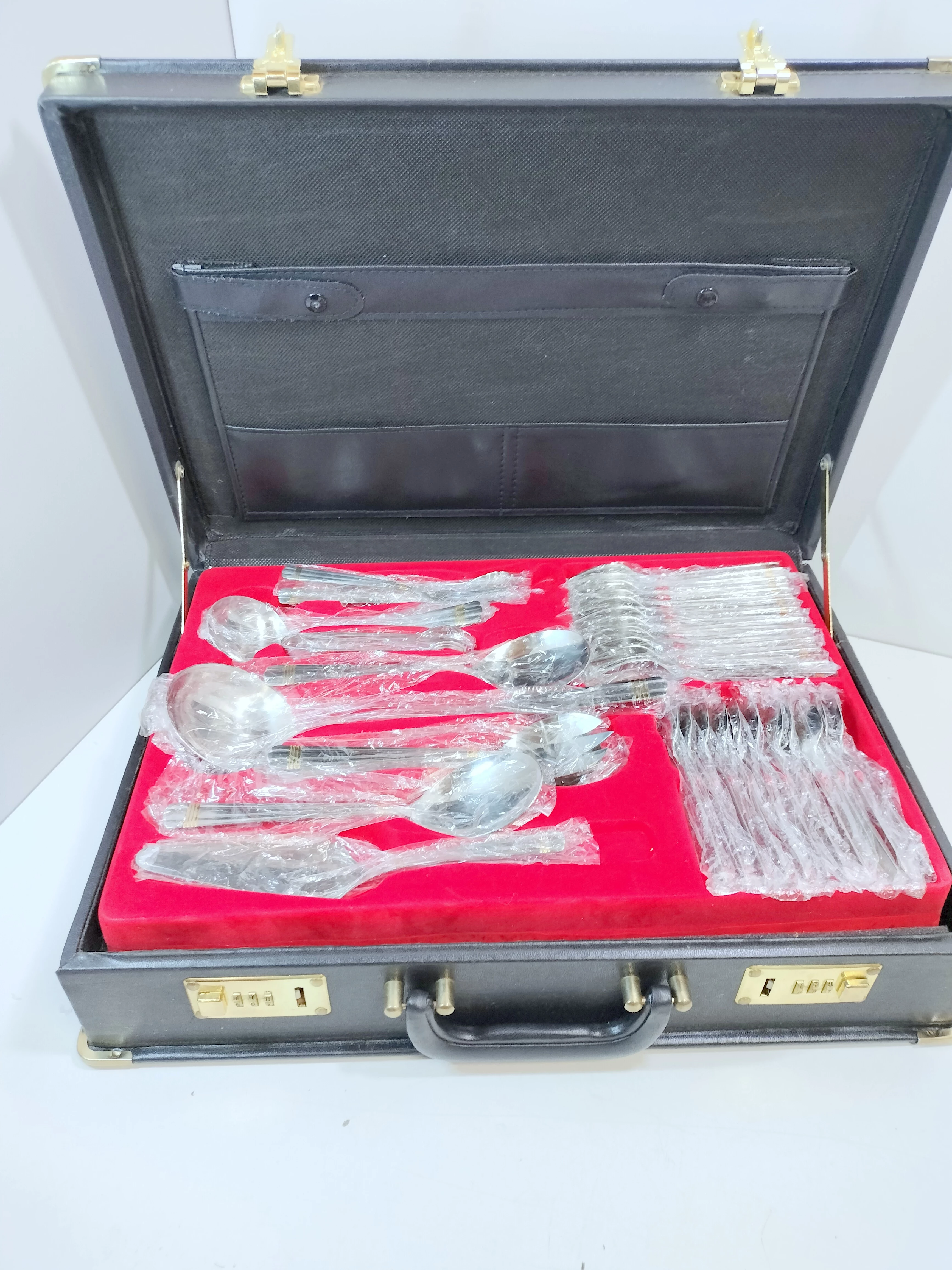 komplet-sztuccow-sztucce-edelstahl-rostfrei-12-os-osiedle-centrum-d1-krakow