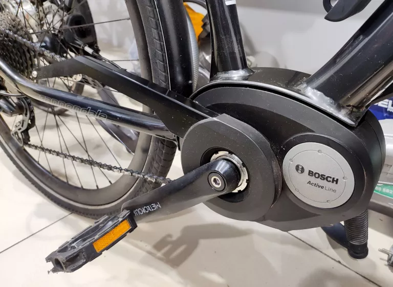 ROWER ELEKTRYCZNY CANNONDALE MAVARO ACTIVE 1