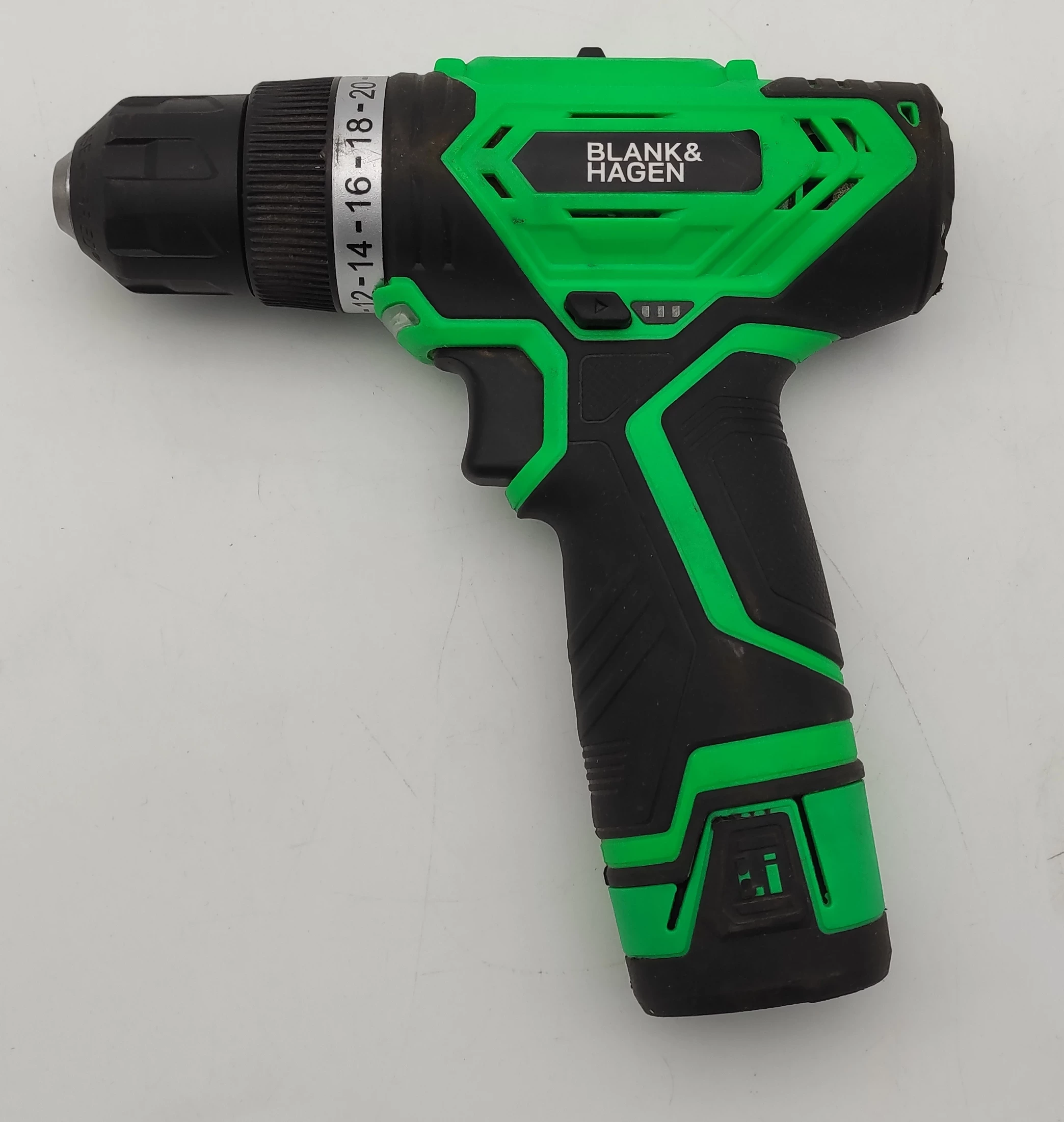 wkretarka-akumulatorowa-blankhagen-12v-ttd-cdm-1-zasilanie-akumulatorowe