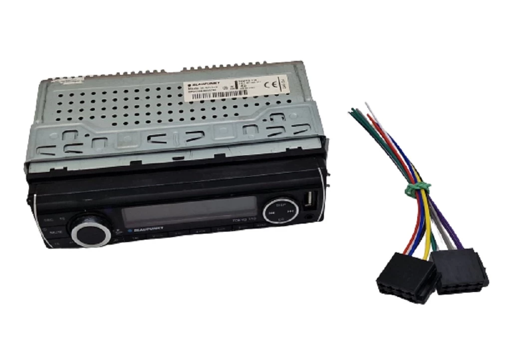 radio-samochodowe-blaupunkt-tokyo-110kostka-wiejska-2-sandomierz