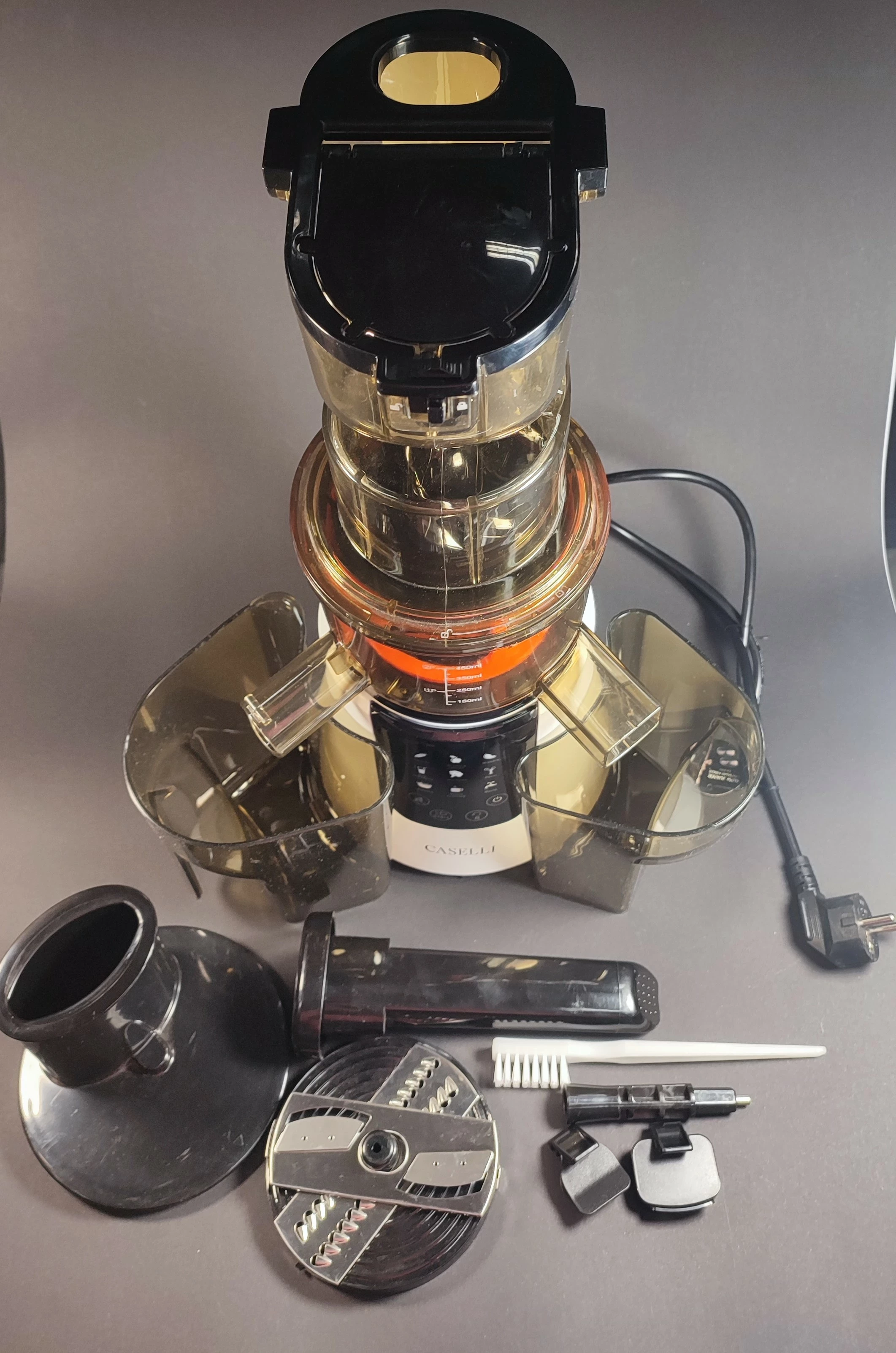 wyciskarka-wolnoobrotowa-caselli-ca-2101-dabrowskiego-30-naklo