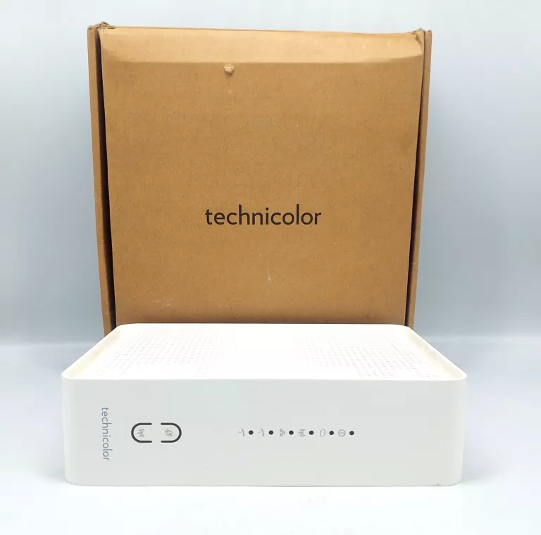 ROUTER TECHNICOLOR CGA2121