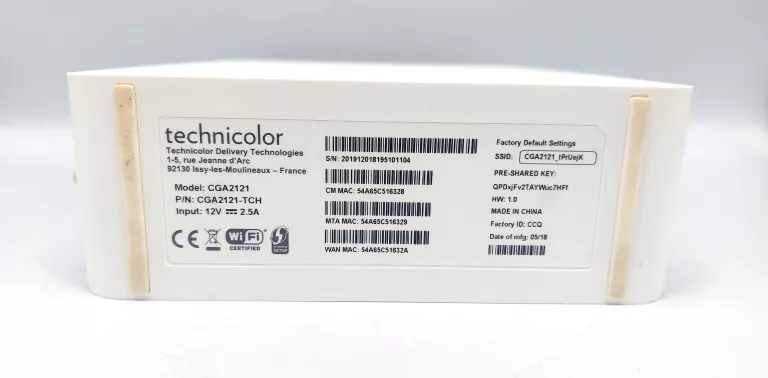 ROUTER TECHNICOLOR CGA2121