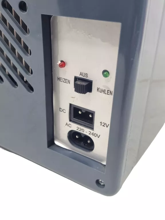 lodowka-turystyczna-unold-8975-60w-12v230v-model-8975