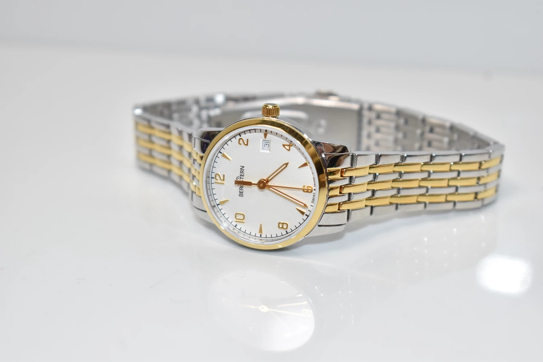 zegarek-damski-bergstern-harmony-b054l255-pudelko-rodzaj-analogowe