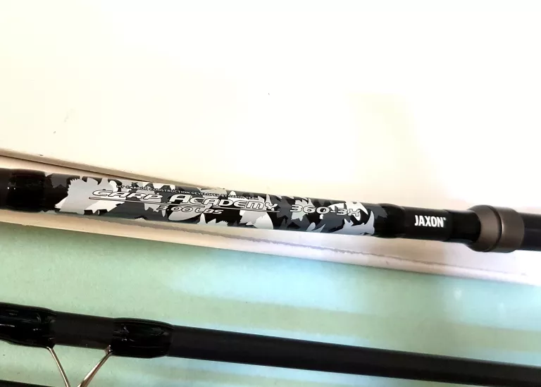 WĘDKA JAXON CARP ACADEMY 360-3X 3,00LBS CARBON