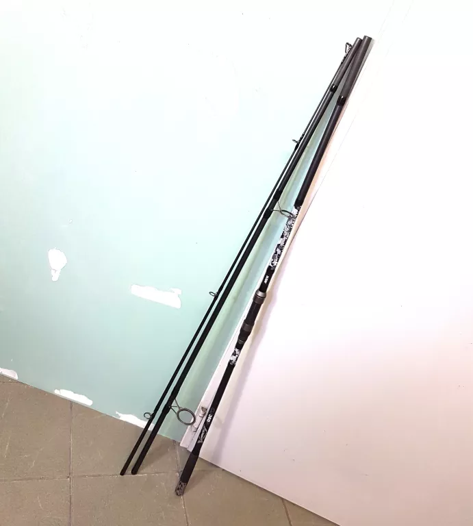 WĘDKA JAXON CARP ACADEMY 360-3X 3,00LBS CARBON