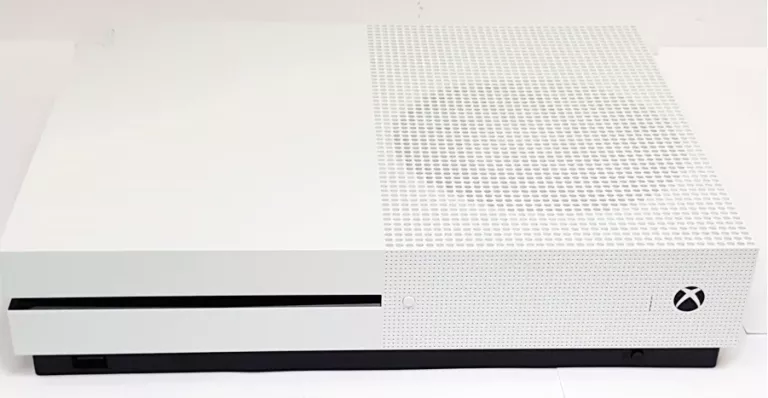 KONSOLA XBOX ONE S1681 ZESTAW