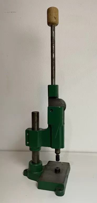 praska-kaletnicza-napownica-nitownica-oczkarka-przemyslowa-1-wegrow