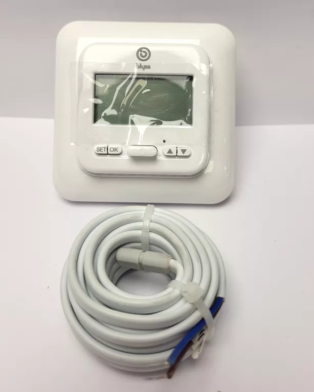 TERMOSTAT BLYSS VALKLA 3600W KOMPLET