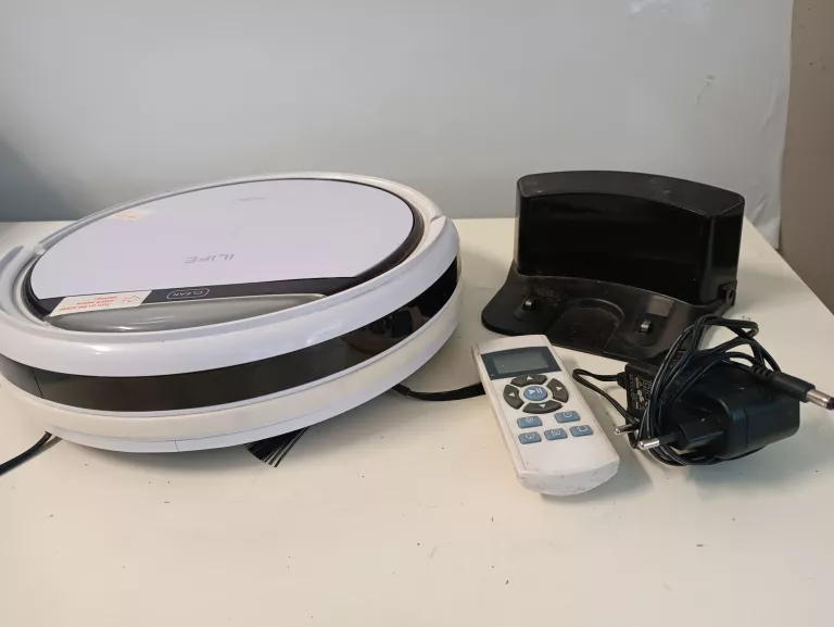 robot-sprzatajacy-ilife-v3s-pro-stacja-ladujaca-prochnika-13-lodz