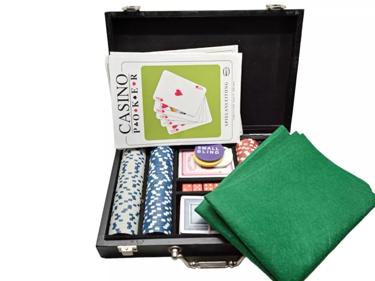 POKER 200 ŻETONÓW WALIZKA DREWNO