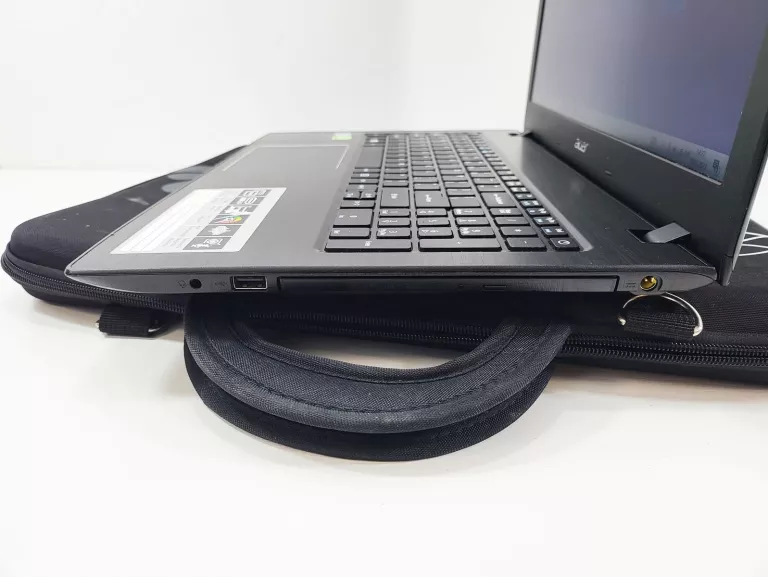 LAPTOP ACER E5-575G I3-6006U GF 940MX 36GB RAM 1T