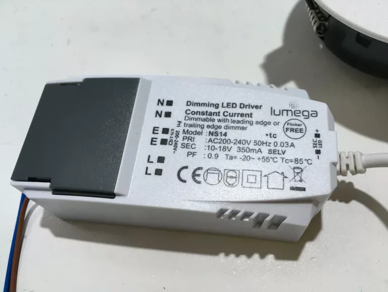 oprawa-led-lumega-ns14-7w630-lm-o-865-mm-rodzaj-gwintu-zintegrowane-zrodlo-led