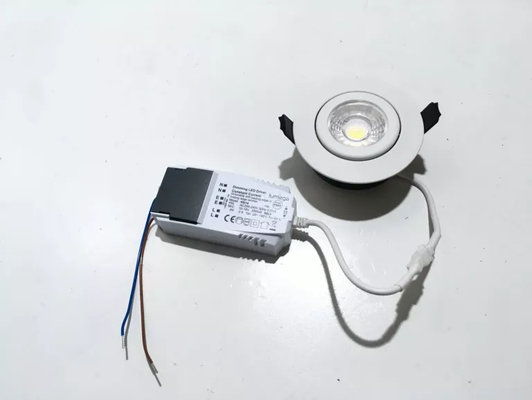 oprawa-led-lumega-ns14-7w630-lm-o-865-mm-zgorzelecka-44-boleslawiec